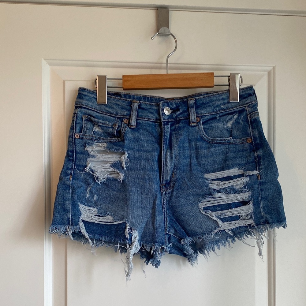 AE shorts